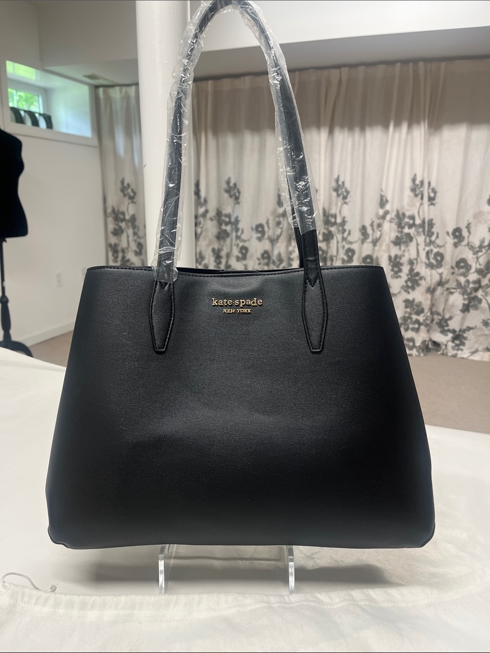 NWOT Kate Spade Harper Satchel - Black (Never Used)
